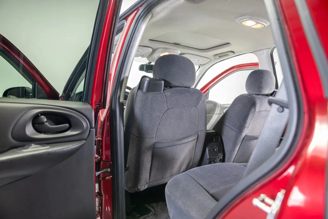 2008 Chevrolet Trailblazer - Image 4 of 31
