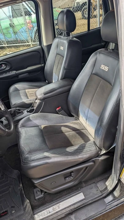 2008 Chevrolet Trailblazer - Image 15 of 17