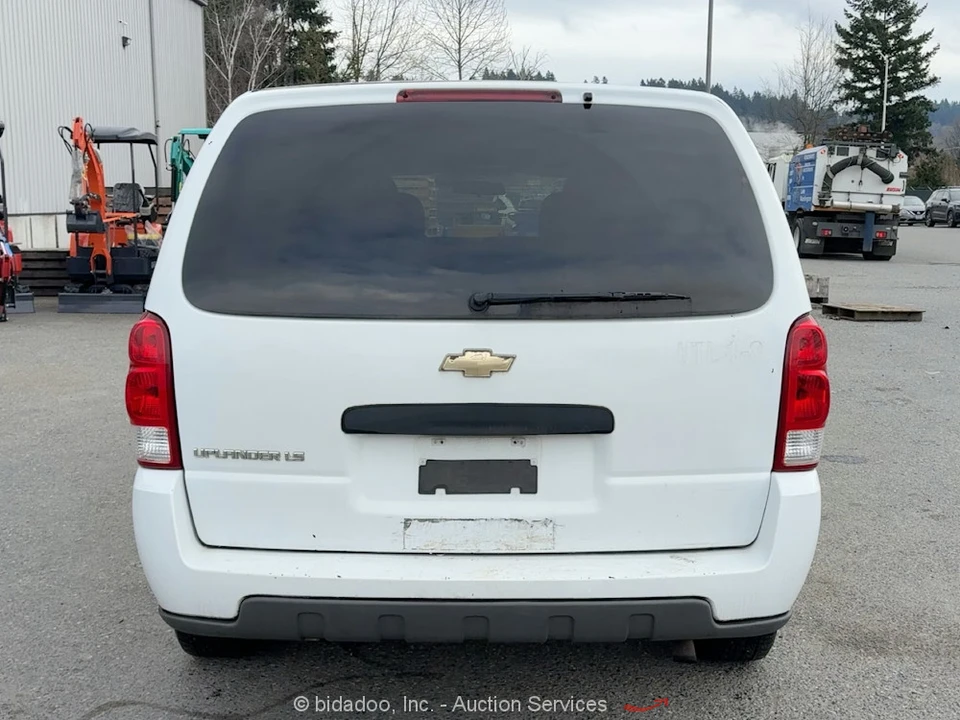 2008 Chevrolet - Image 8 of 12