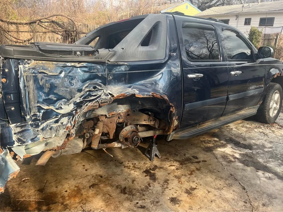 2008 Chevrolet Avalanche - Image 3 of 10