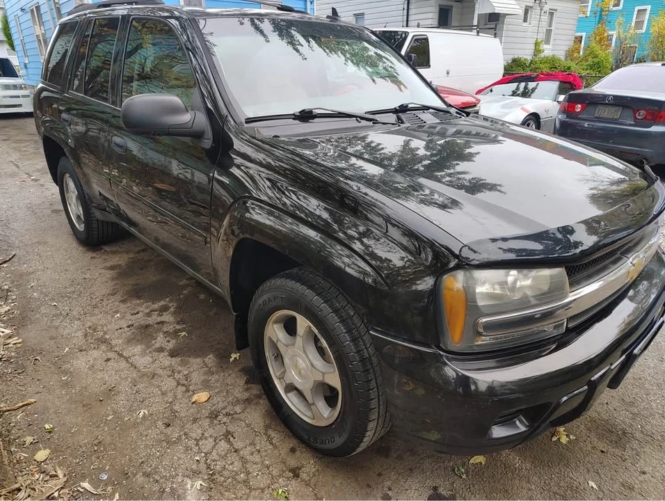 2008 Chevrolet Blazer - Image 2 of 8