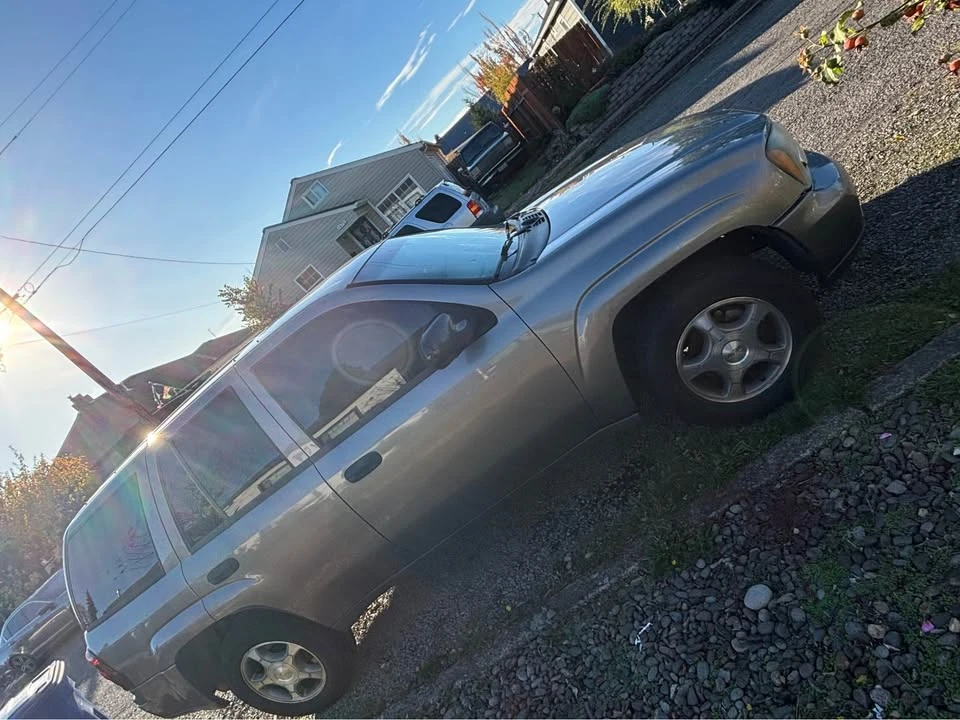 2008 Chevrolet Trailblazer - Image 2 of 7