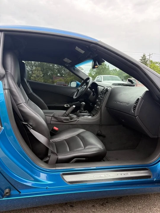 2008 Chevrolet Corvette C6 - Image 11 of 16