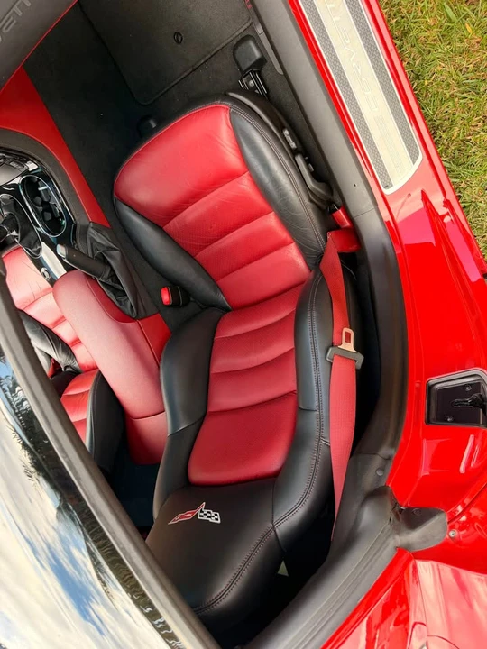 2008 Chevrolet Corvette C6 - Image 10 of 13