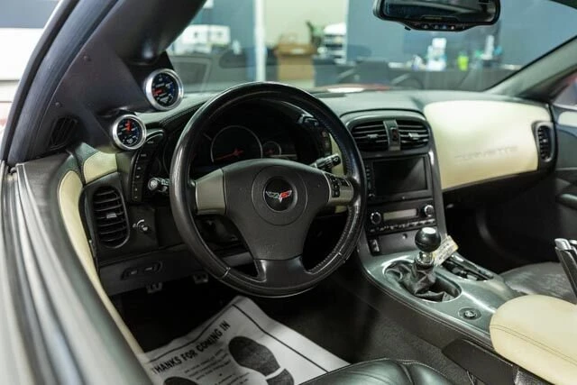 2008 Chevrolet Corvette C6 - Image 10 of 17