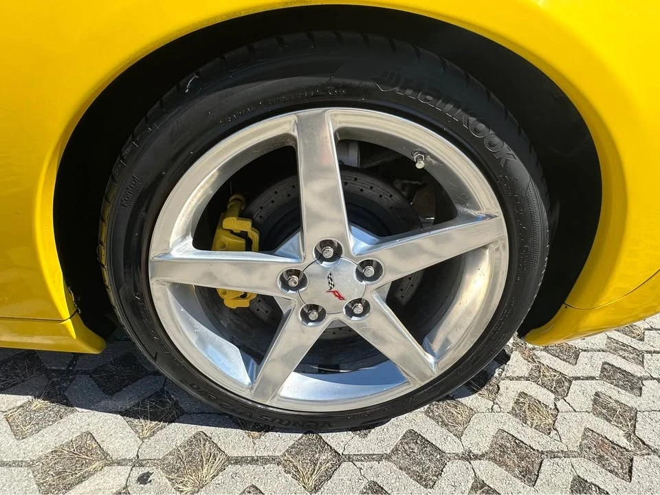 2008 Chevrolet Corvette C6 - Image 11 of 17