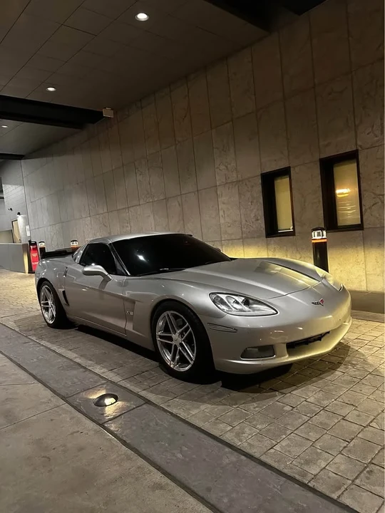 2008 Chevrolet Corvette C6 - Image 9 of 17
