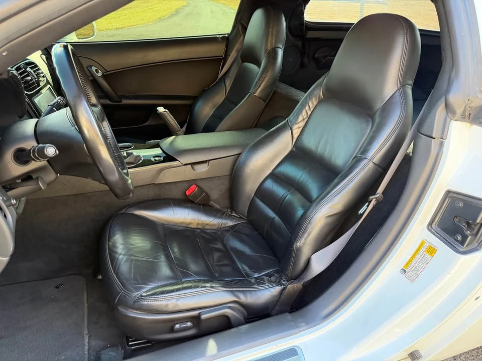 2008 Chevrolet Corvette C6 - Image 4 of 11