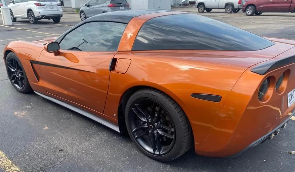 2008 Chevrolet Corvette C6 - Image 10 of 11