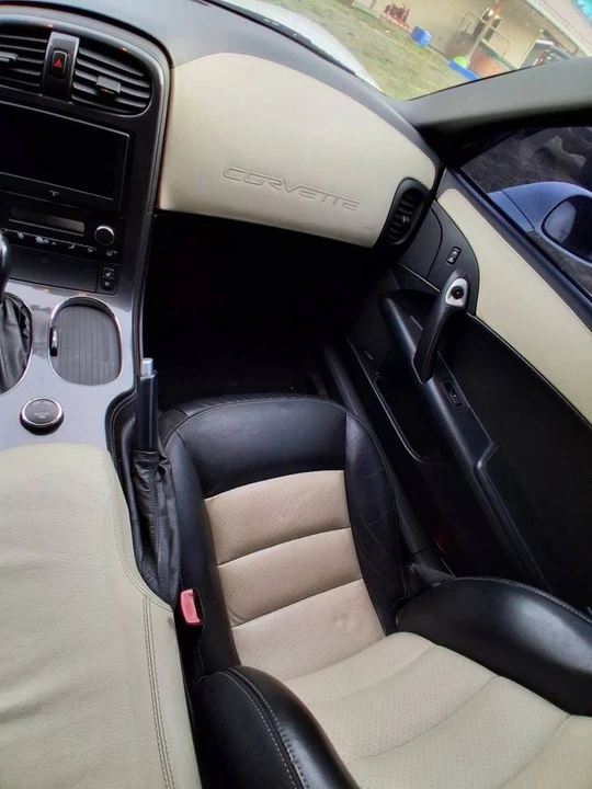 2008 Chevrolet Corvette C6 - Image 10 of 13