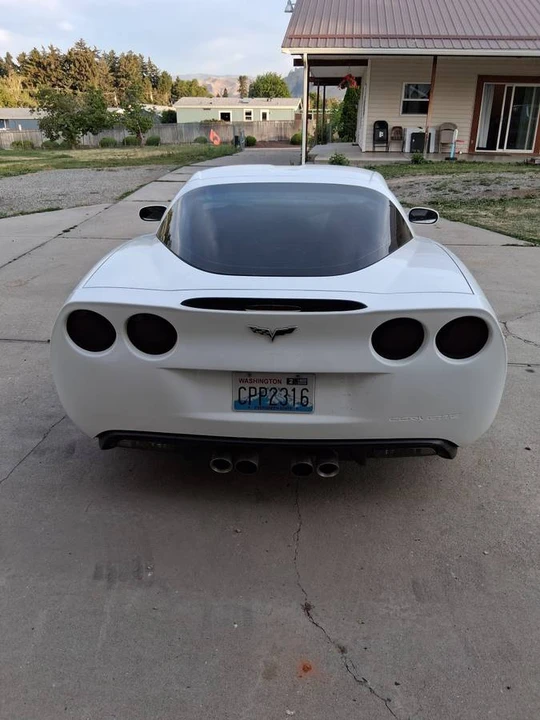 2008 Chevrolet Corvette C6 - Image 6 of 13