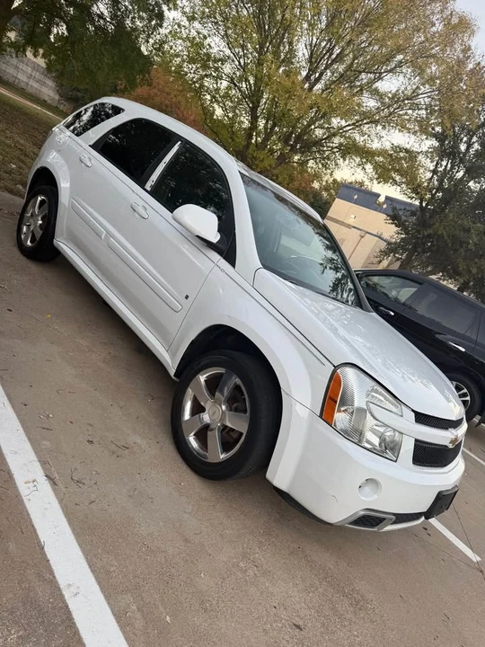 2008 Chevrolet Equinox - Image 2 of 9