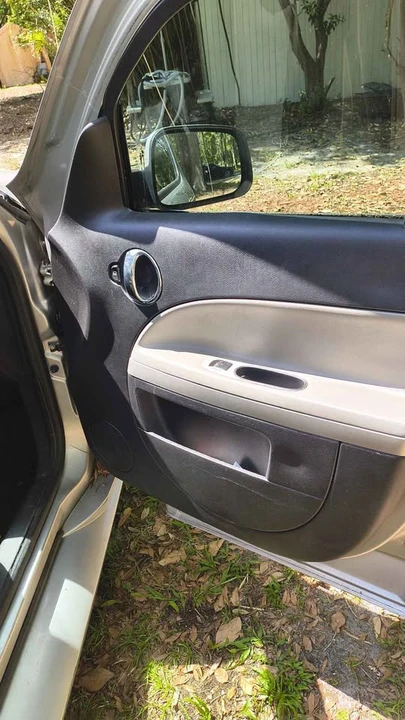 2008 Chevrolet HHR - Image 3 of 12