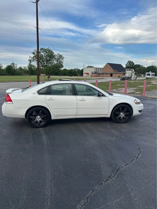 2008 Chevrolet Impala 9th Gen - Image 4 of 11