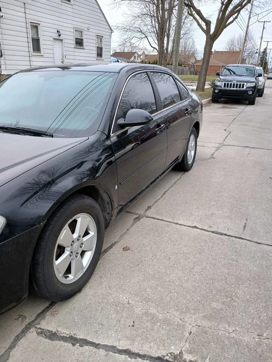 2008 Chevrolet Impala 9th Gen - Image 2 of 11