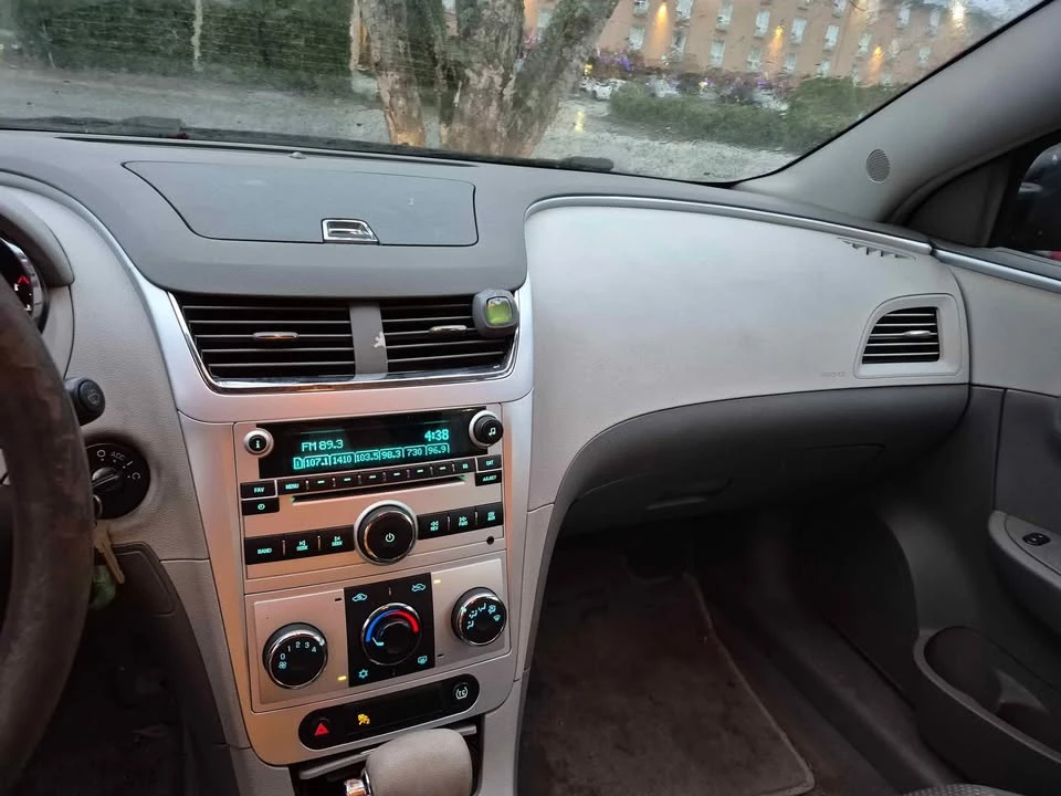 2008 Chevrolet Malibu - Image 5 of 6