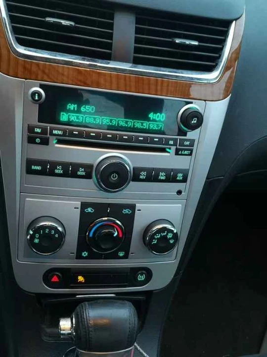 2008 Chevrolet Malibu - Image 10 of 13