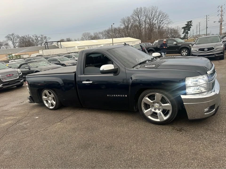 2008 Chevrolet Silverado 1st Gen - Image 2 of 11