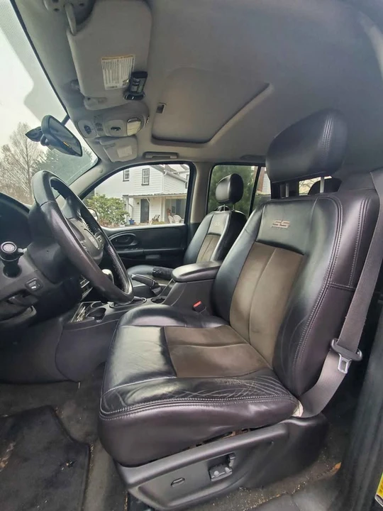 2008 Chevrolet SS - Image 4 of 5