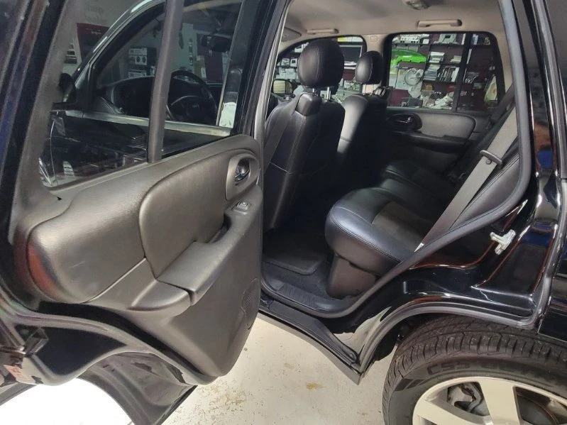 2008 Chevrolet Trailblazer - Image 10 of 20