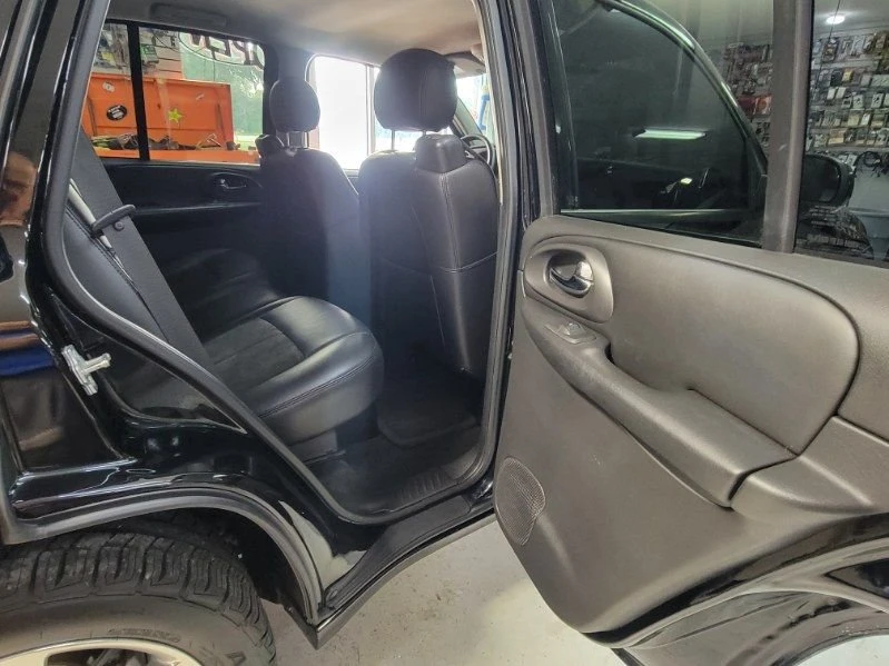 2008 Chevrolet Trailblazer - Image 11 of 20