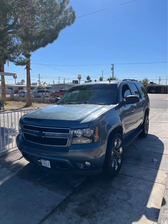 2008 Chevrolet Tahoe 3rd Gen - Image 2 of 4