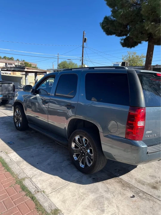 2008 Chevrolet Tahoe 3rd Gen - Image 3 of 4