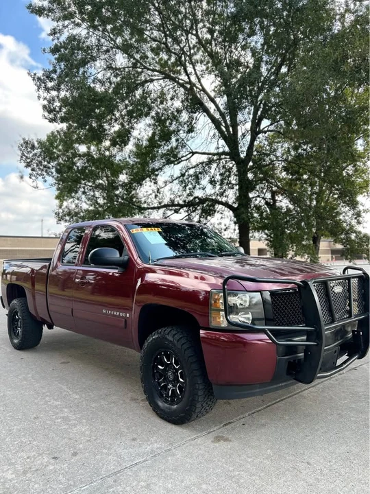 2008 Chevrolet Silverado 2nd Gen - Image 2 of 10