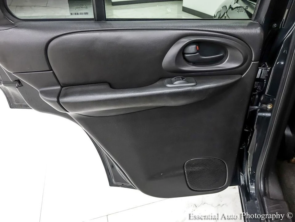 2008 Chevrolet Trailblazer - Image 11 of 20