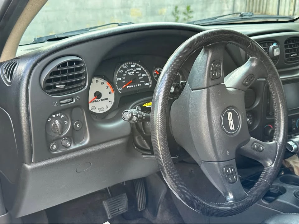 2008 Chevrolet Trailblazer - Image 10 of 13