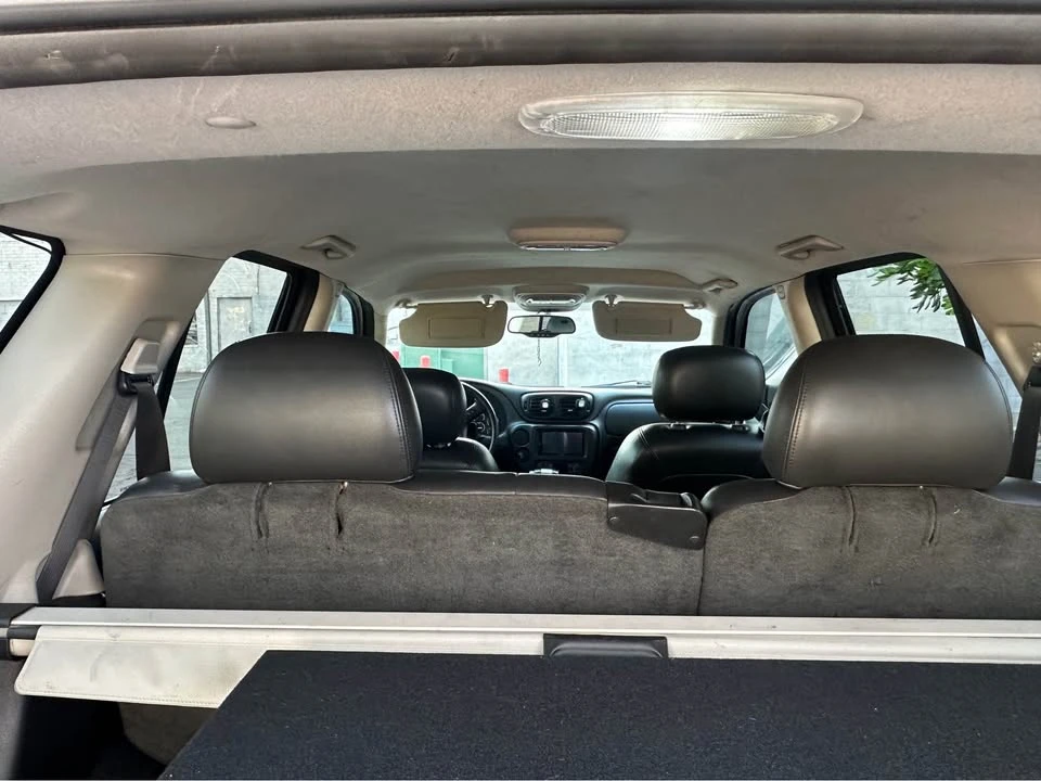 2008 Chevrolet Trailblazer - Image 9 of 13
