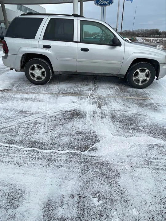 2008 Chevrolet Trailblazer - Image 5 of 12