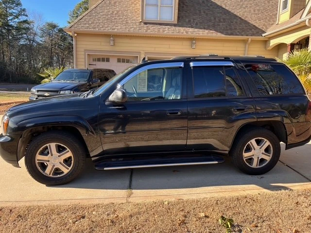 2008 Chevrolet Trailblazer - Image 2 of 19
