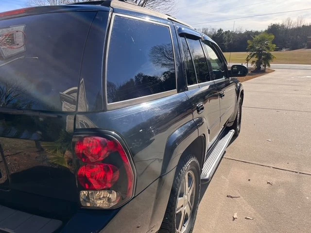 2008 Chevrolet Trailblazer - Image 5 of 19