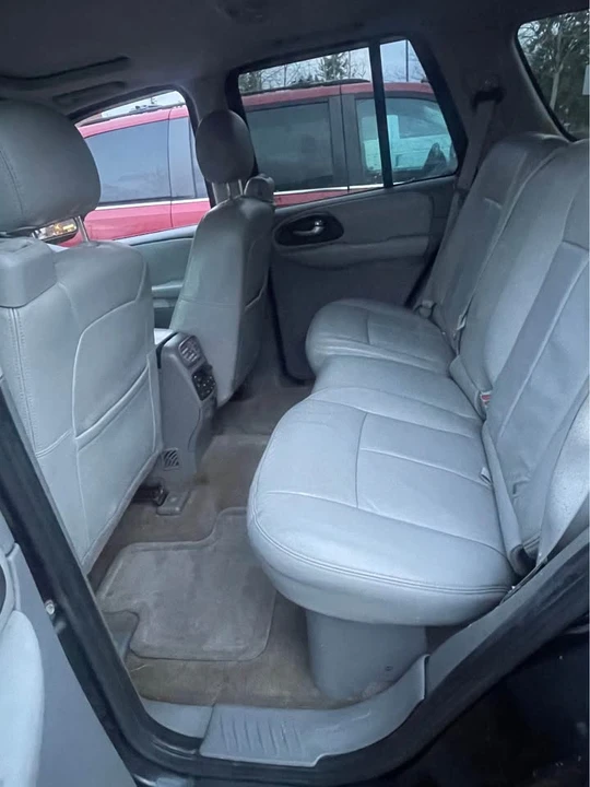 2008 Chevrolet Trailblazer - Image 6 of 8