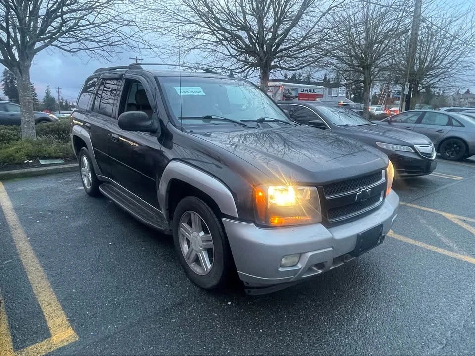 2008 Chevrolet Trailblazer - Image 2 of 8