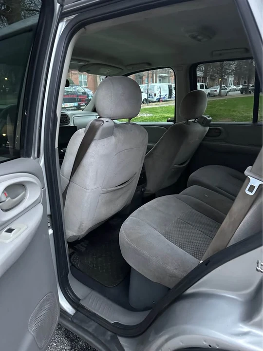 2008 Chevrolet Trailblazer - Image 8 of 9