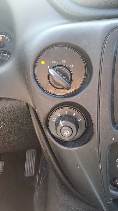2008 Chevrolet Trailblazer - Image 19 of 19
