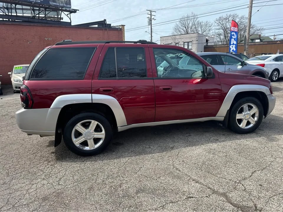 2008 Chevrolet Trailblazer - Image 4 of 11