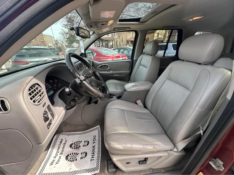 2008 Chevrolet Trailblazer - Image 8 of 11