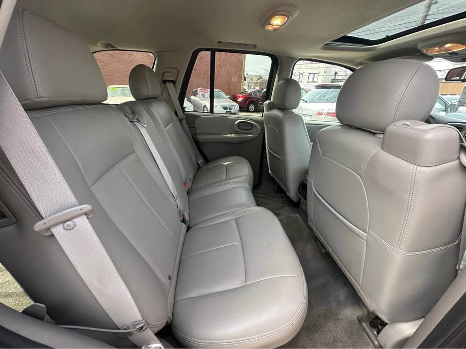 2008 Chevrolet Trailblazer - Image 11 of 11