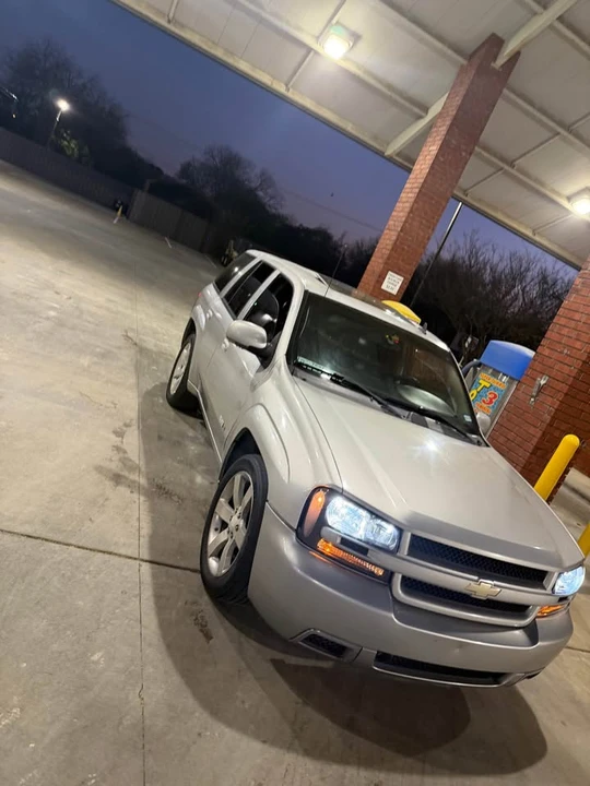 2008 Chevrolet Trailblazer - Image 4 of 9