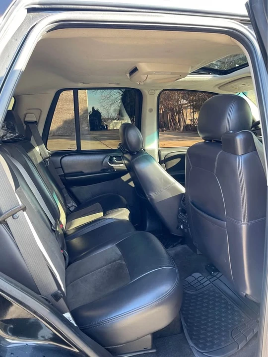 2008 Chevrolet Trailblazer - Image 10 of 13