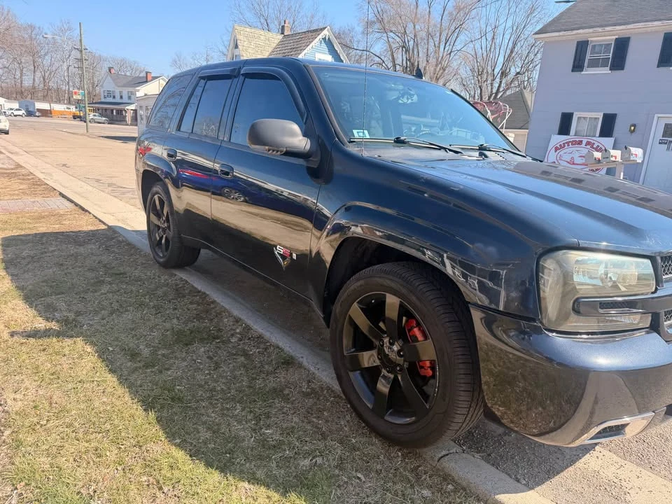 2008 Chevrolet Trailblazer - Image 2 of 9