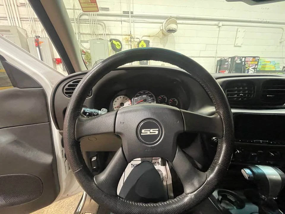 2008 Chevrolet Trailblazer - Image 11 of 16