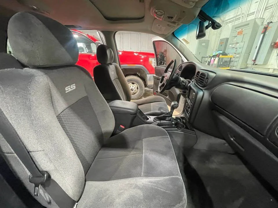 2008 Chevrolet Trailblazer - Image 10 of 16