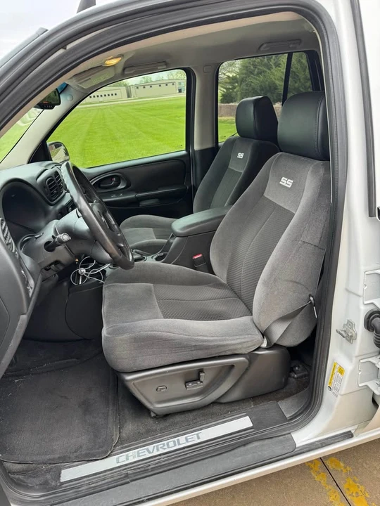 2008 Chevrolet Trailblazer - Image 5 of 8
