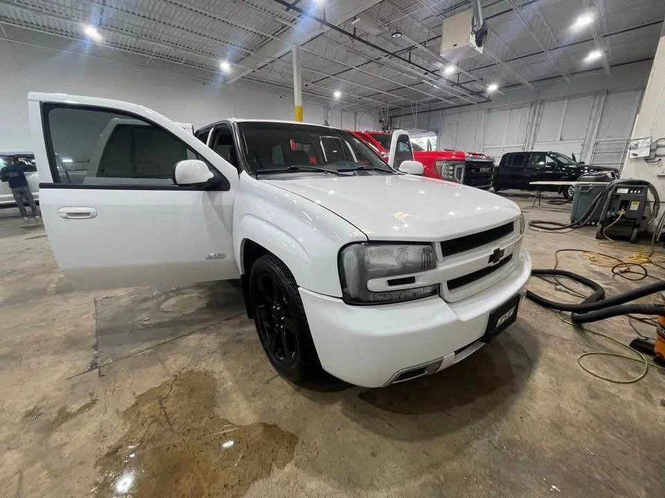 2008 Chevrolet Trailblazer - Image 2 of 16