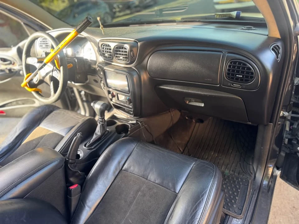 2008 Chevrolet Trailblazer - Image 11 of 14