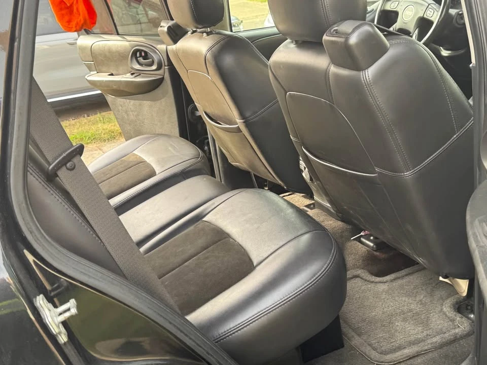 2008 Chevrolet Trailblazer - Image 15 of 19